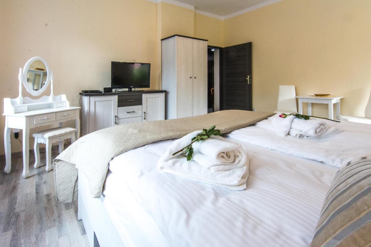 Apartamenty Izerskie - Ul. Wczasowa 8 Świeradów-Zdrój 외부 사진