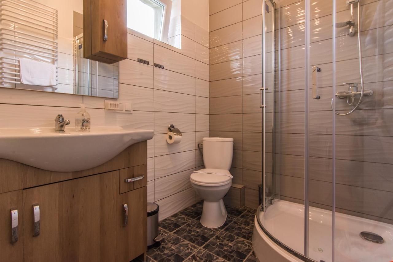 Apartamenty Izerskie - Ul. Wczasowa 8 Świeradów-Zdrój 외부 사진